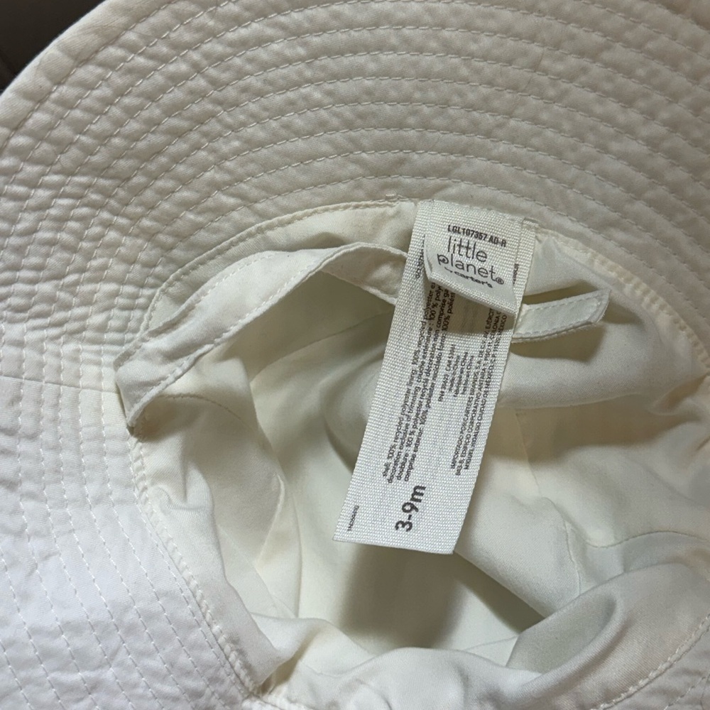 Little Planet White Bucket Hat by Carters sz 3-9 months - Picture 2 of 4